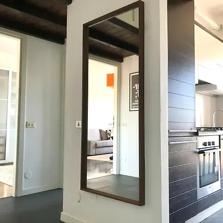 Porta Venezia Panoramic Two-room 公寓 *