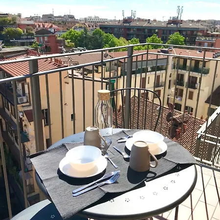 Porta Venezia Panoramic Two-room Apartament